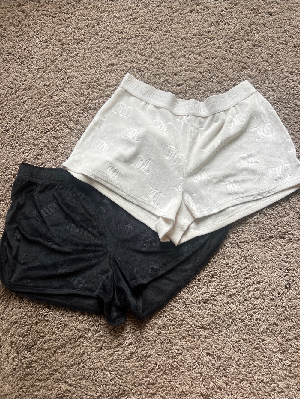 Juicy Couture Lounge Shorts - Set of White and Black Size Medium